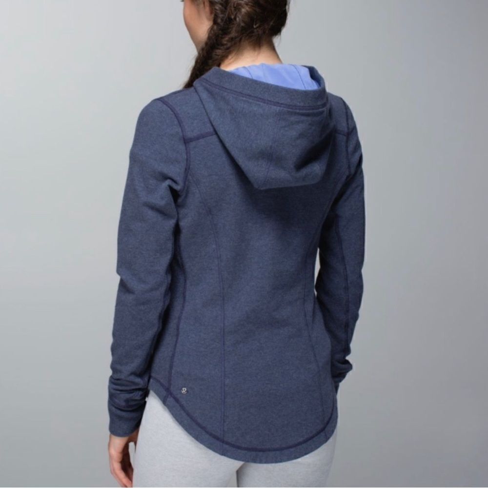 Lululemon Post Sweat Pullover - Picture 2 of 16